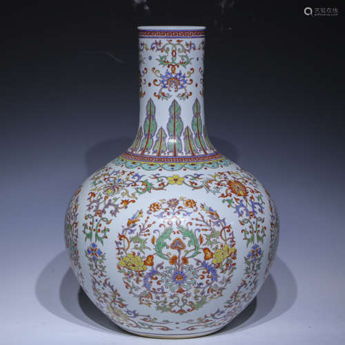 A famille-rose winding stem pattern 'floral' globular vase,J...