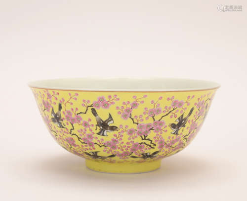 A yellow-ground famille-rose 'floral and birds' bowl