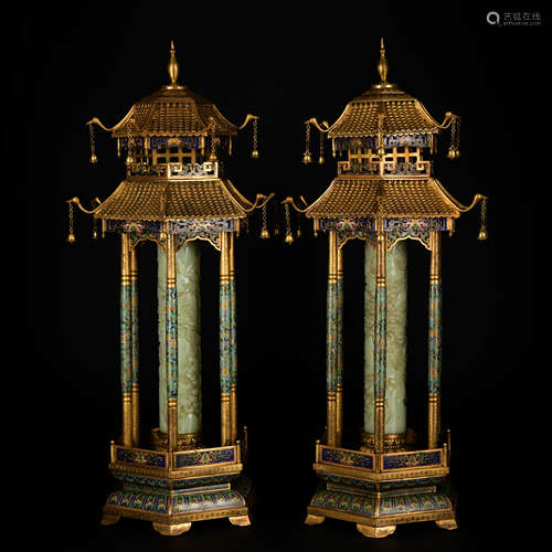 A pair of Cloisonne enamel Aromatherapy inlaid with jade