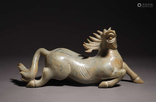 A jade horse-shaped paper-weight instrument