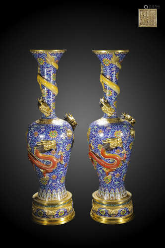 A pair of Cloisonne enamel 'dragon' vase