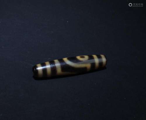 A DZI BEAD