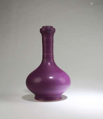 A PORCELAIN VASE