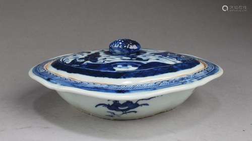 CHINESE BLUE & WHITE PORCELAIN SOUP BOWL WITH LID