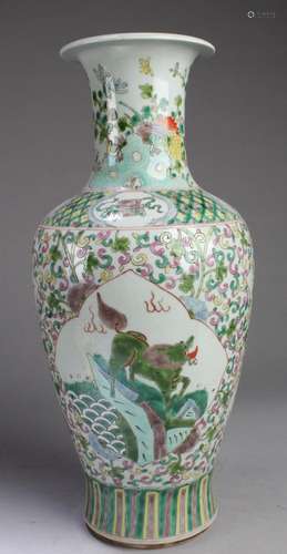 CHINESE FAMILLE VERTE PORCELAIN VASE