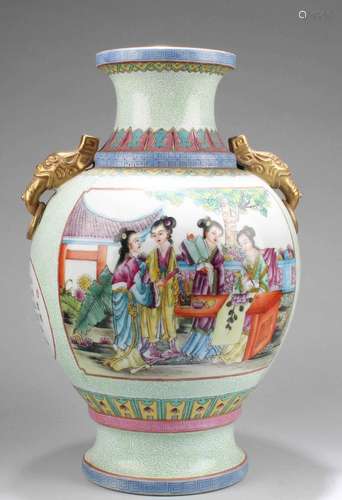 CHINESE PORCELAIN VASE WITH TWIN HANDLES