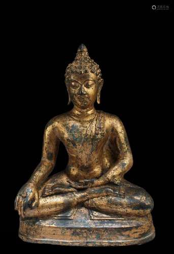 ANTIQUE GILT BRONZE BUDDHA STATUE