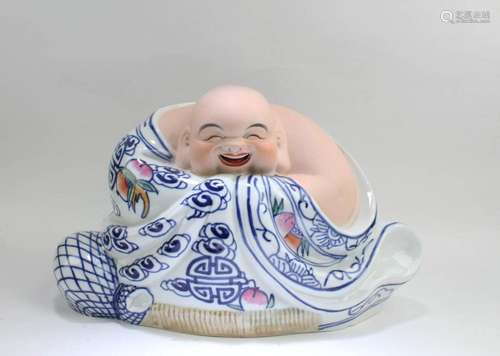 CHINESE POTTERY BUDDHA FIGURINE