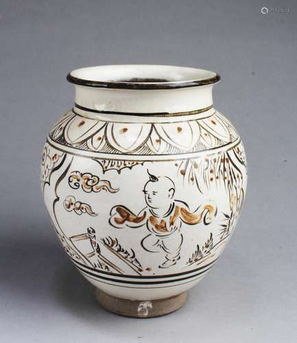 CHINESE POTTERY JAR