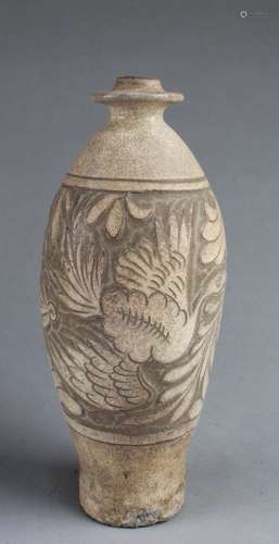 CHINESE CIZHOU VASE