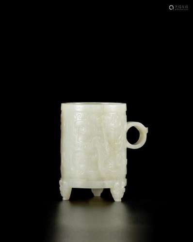 AN ARCHAISTIC WHITE AND RUSSET JADE CUP, ZHI Ming Dynasty (2...