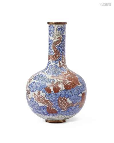 A VERY RARE CLOISONNÉ ENAMEL 'DRAGON' VASE, TIANQIUP...