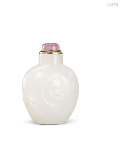 A WHITE JADE 'CHILONG' SNUFF BOTTLE Mid Qing Dynasty...