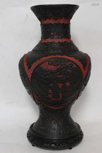 Chinese Lacqure Vase