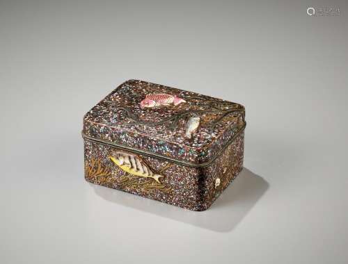 A SUPERB CERAMIC AND MOTHER-OF-PEARL INLAID LACQUER BOX AND ...