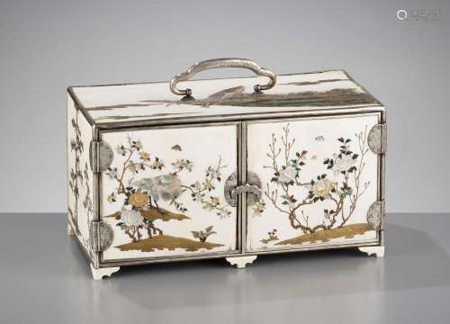 Ɏ A SUPERB AND LARGE SHIBAYAMA-INLAID SILVER AND IVORY CABIN...