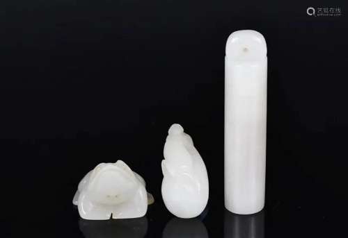 A Group of A White Jade Tube & Two Carvings Qing