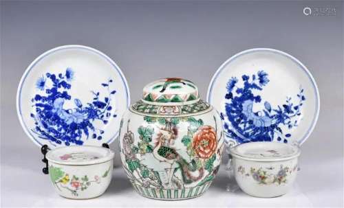 A Group of 5 Porcelain Objects 19thC