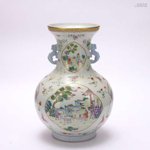 A Wu cai 'figure' vase