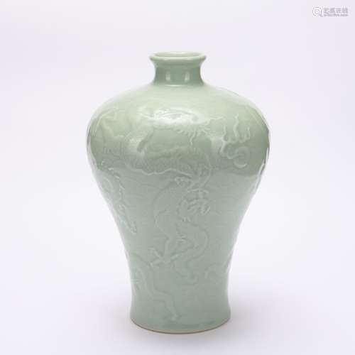 A celadon-glazed 'dragon' Meiping