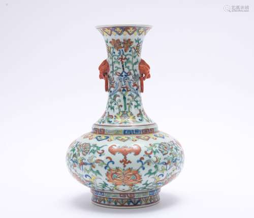 A DouCai 'lotus' vase