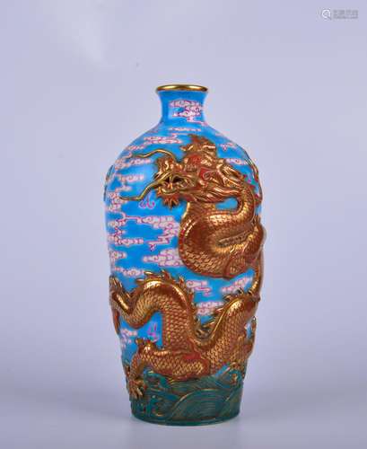 A famille-rose 'dragon' vase