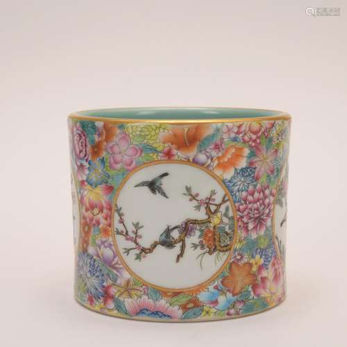 A famille-rose 'floral and birds' pen container