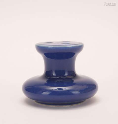 A blue glazed Incense pedestal