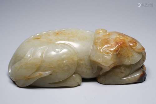 A hetian jade beast type ornament