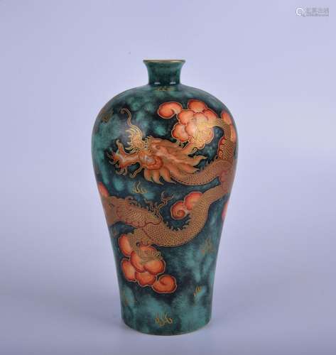 An allite red glazed and grisaille-painted 'dragon' Meiping ...