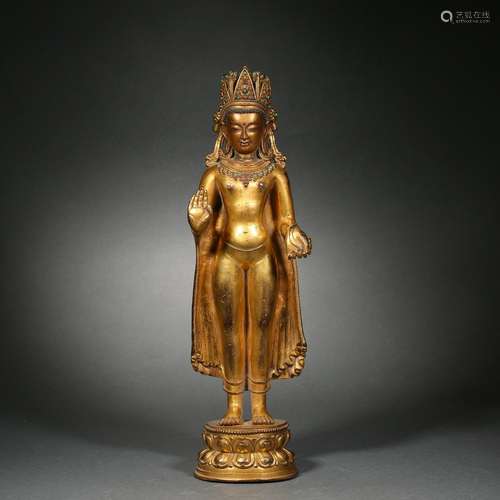 A gilt-bronze statue of Sakyamumi