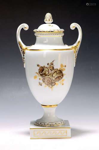 Double-handled goblet/lidded vase