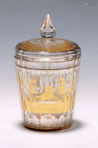 beaker with gold between the glass layers