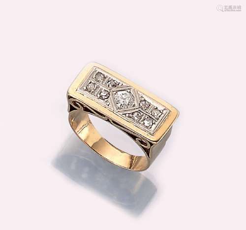 14 kt gold diamond-ring