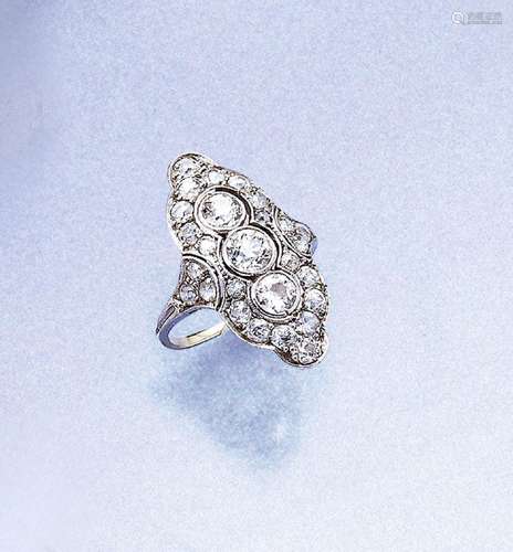 Marquise ring with diamonds