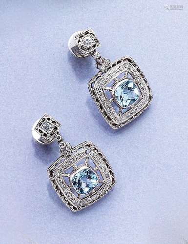 Pair of platinum Art-Deco-earrings