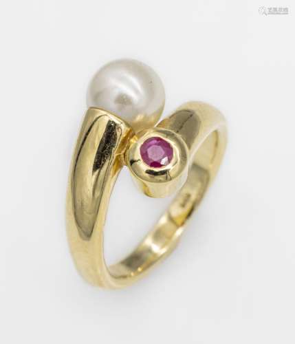 14 kt gold cultured pearl-ruby-ring