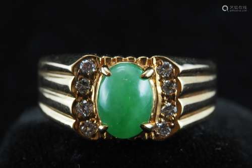 Natural jadeite and diamond ring