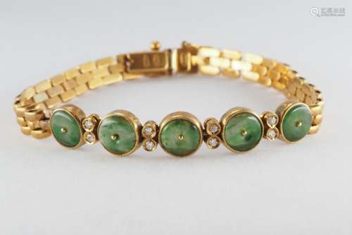 Natural jadeite and diamond bracelet