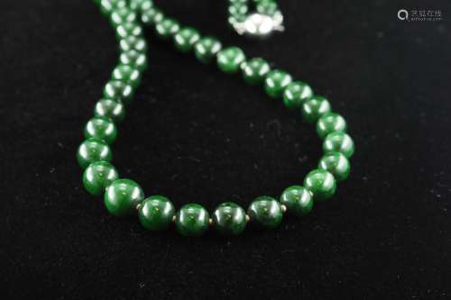 Natural jade necklace