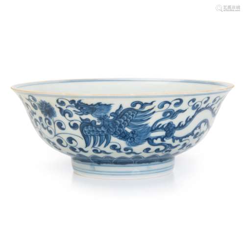 CHINESE BLUE AND WHITE PHOENIX BOWL