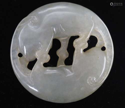 Natural jadeite ornament