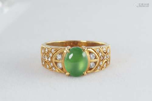 Natural jadeite and diamond ring