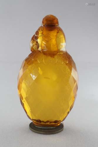 Natural amber snuff bottle