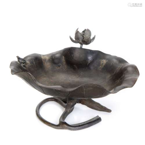 CHINESE BRONZE RAISED LOTUS DISH