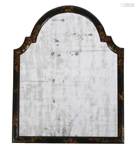 A BLACK JAPANNED AND GILT DECORATED WALL MIRROR, EARLY 18TH ...