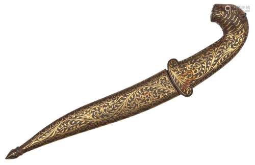 A Koftgari dagger