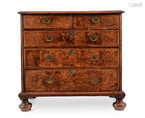 A QUEEN ANNE MULBERRY AND FEATHER BANDED CHEST OF DRAWERS, C...