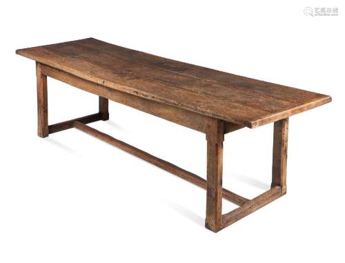 AN OAK DINING TABLE, OF REFECTORY TYPE, 18TH CENTURY