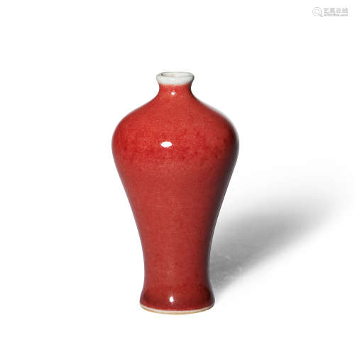 清中期 祭红釉小梅瓶